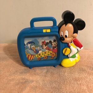 Disney Mickey Mouse & Friends Wind Up Scrolling TV #3386